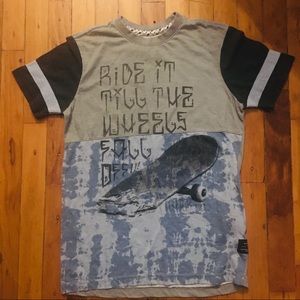 Boy’s Tony Hawk T Size Lg 14/16 Skater Skateboard